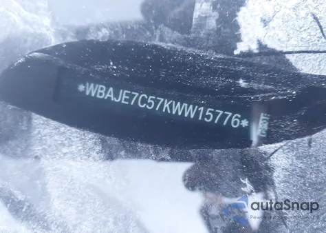 2019 BMW 540I xDrive из США, поврежденный, VIN WBAJE7C57KWW15776